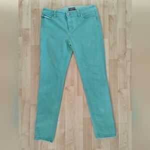 Chico's So Slimming Hidden Fit Green Washed Jeans Size 0 Tapered